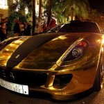 Ferrari 599 GTB banhada a ouro que circula na arábia saudita 11