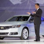 stand montadora Chevrolet mostra o impala 2014 no salao de nova york 2012