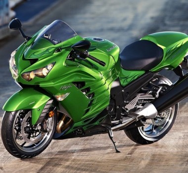 nova kawasaki ninja zx-14r modelo 2013 que começa a ser vendida em junho