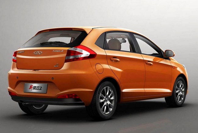 Chery_Celer_2013
