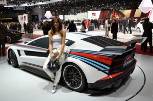 belas-modelos-salao-de-genebra-2012-carros-da-Giugiaro-Brivido-Race-Car-Concept
