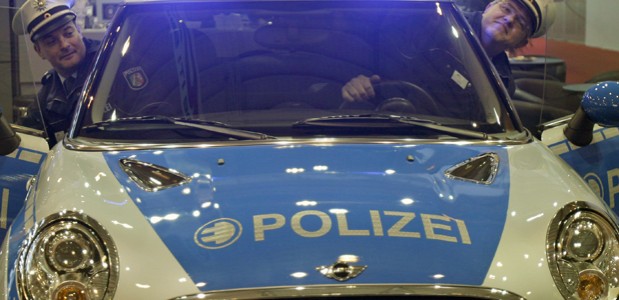 Mini de polícia é uma das principais atrações da feira Mini de polícia é uma das principais atrações da feira