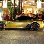 Ferrari 599 GTB banhada a ouro que circula na arábia saudita