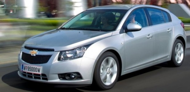 chevrolet-cruze-sport6-2012