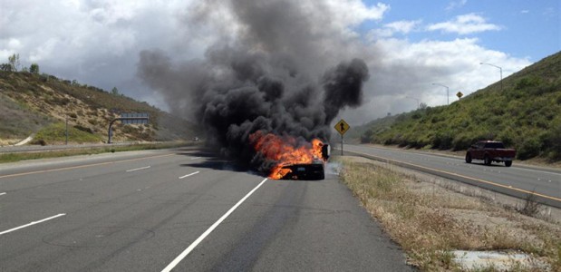 lamborghini aventador pega fogo nos eua durante teste drive 2