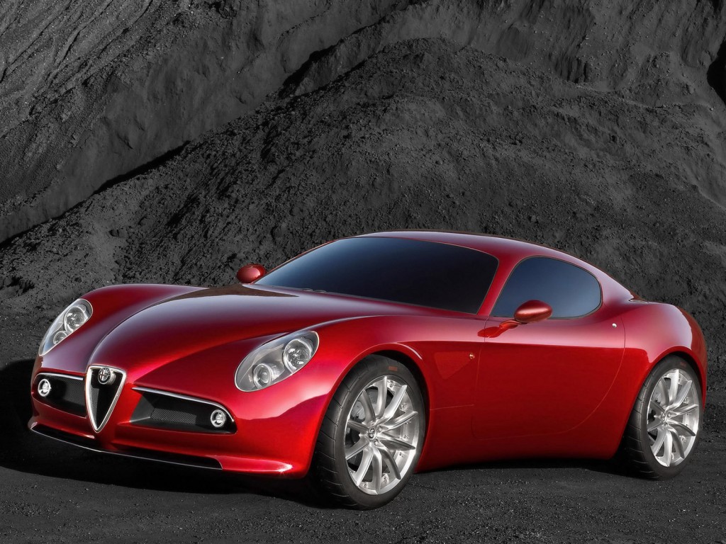 Alfa Romeo 8C Competizione conceito - modelos da marca podem ser beneficados a partir de 2015