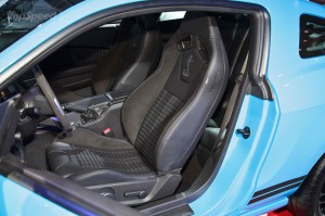 ford shelby GT500 v8 o carro com o motor mais potente do mundo detalhes do interior foto 14