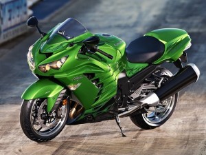 nova kawasaki ninja zx-14r modelo 2013 que começa a ser vendida em junho