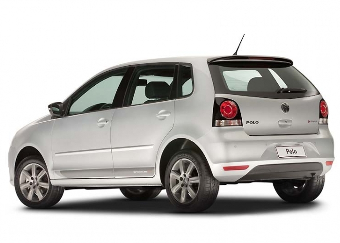 Volkswagen polo hatch 2013 com mais opcionais e preço mais em conta 2