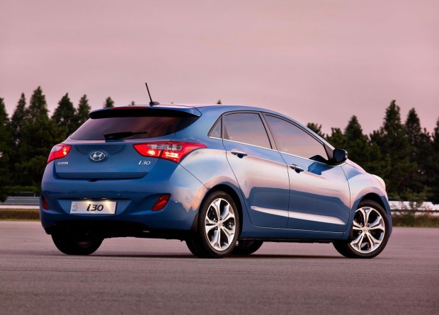 Novo-Hyundai-i30-2013-no-Brasil