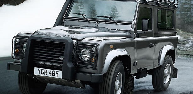 2012-Land-Rover-Defender-1