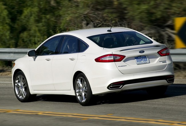 Novo_Ford_Fusion_2013